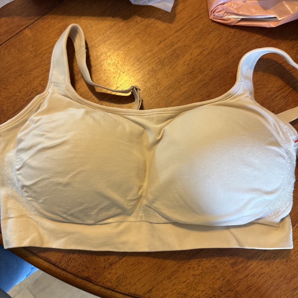 Shapermint EssentialS Everyday Comfort Straps Wireless XL Shaping Bra NWT